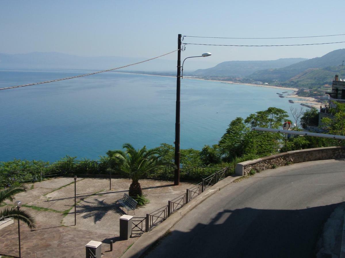 Apartmán Sabbia Di Marinella Pizzo  Exteriér fotografie